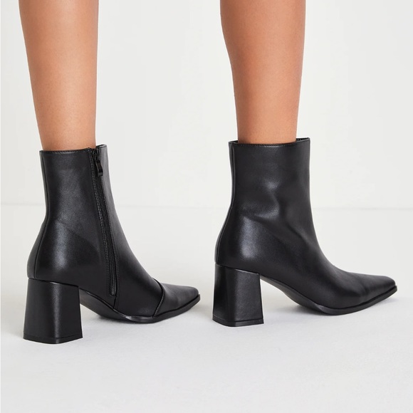 NWT Lulu’s Black Square Toe Heeled Ankle Boots - Picture 3 of 9